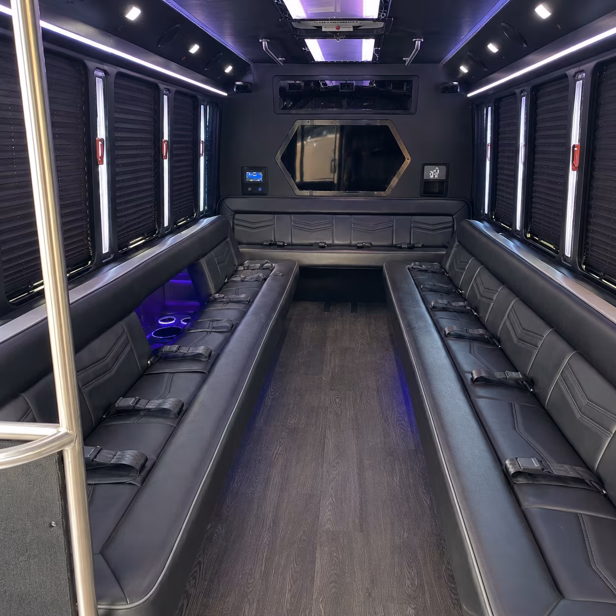 philadelphia 18 passenger party bus interior