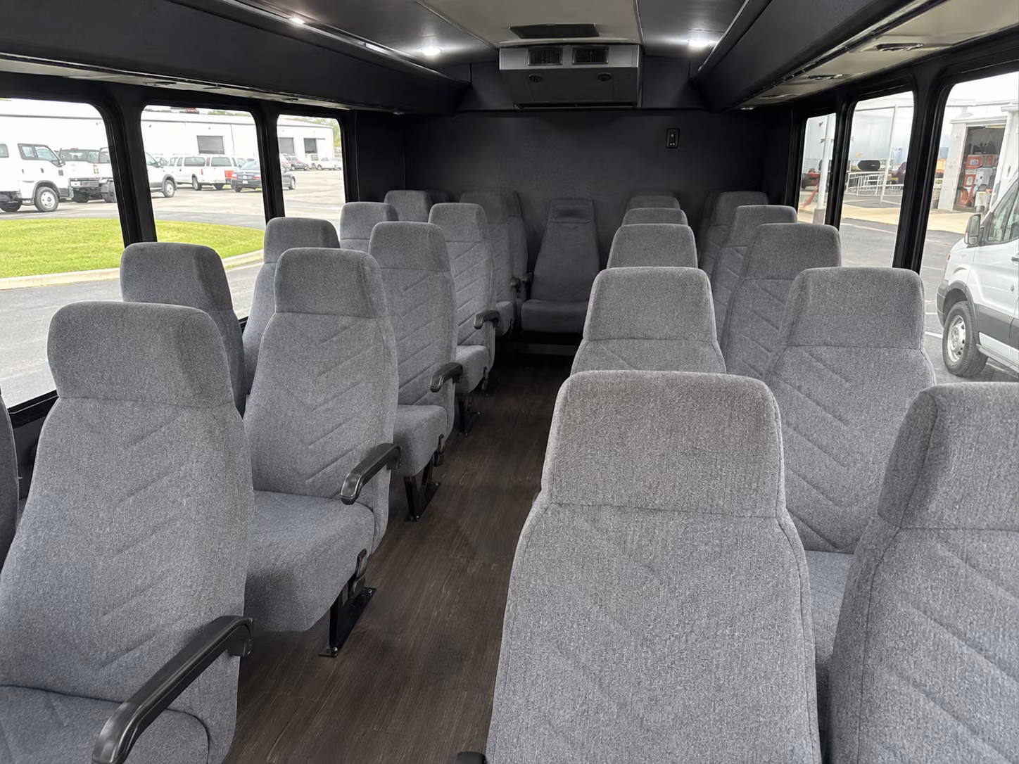 philadelphia 20 passenger minibus inside