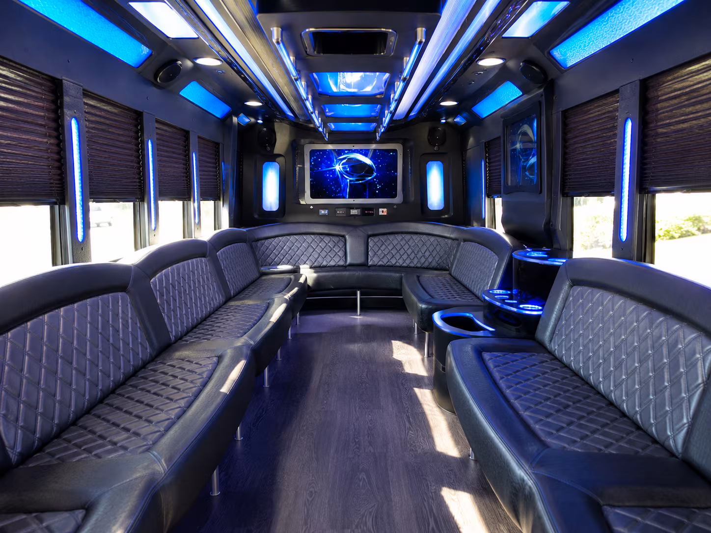 philadelphia 28 passenger party bus inside