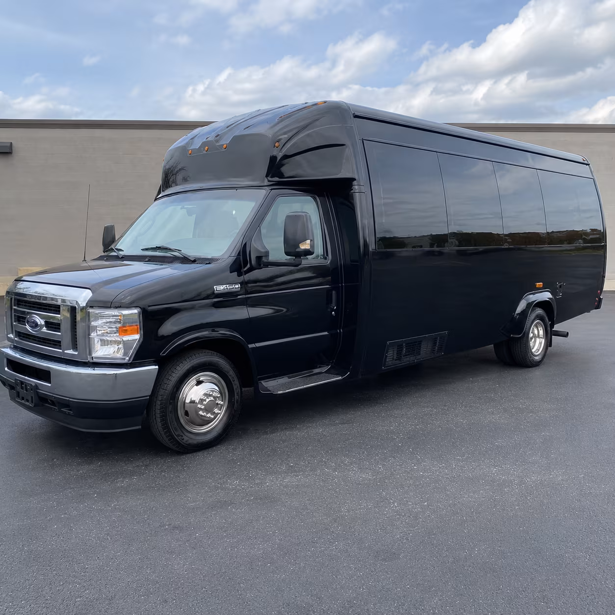 philadelphia new years eve party bus rental