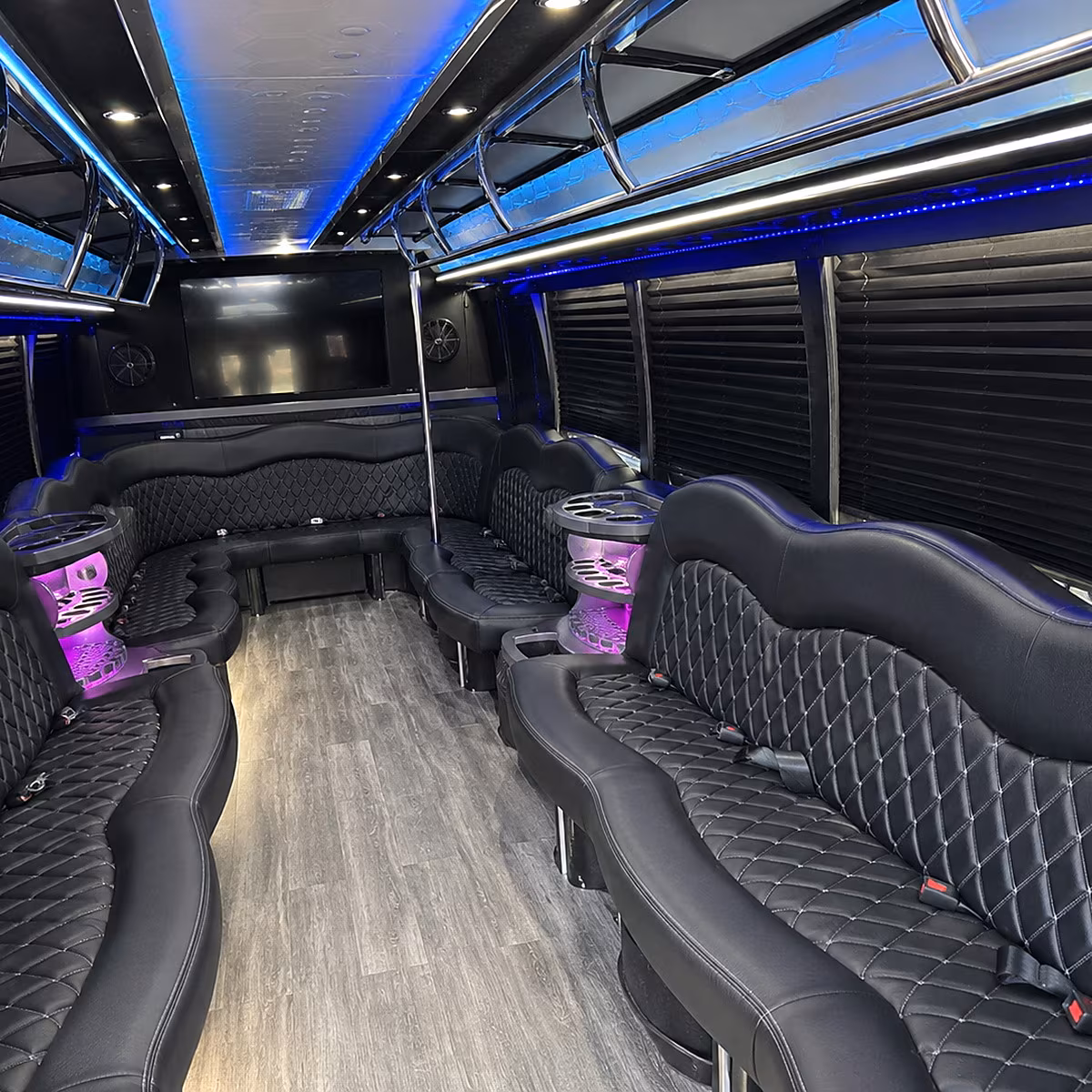philadelphia party buses for bachelorette bar crawls through old city and fishtown