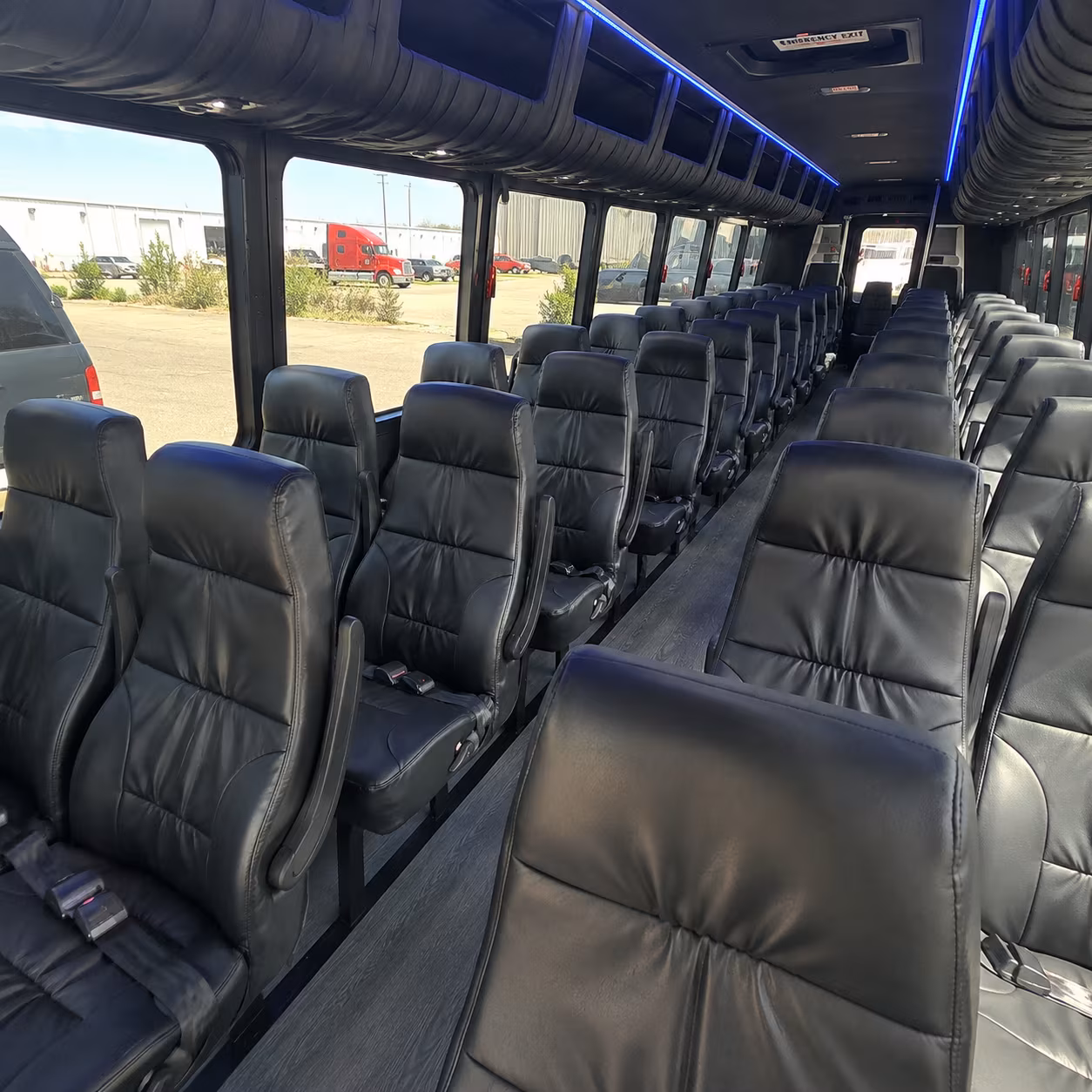 secure transportation for your next airport transfer 1