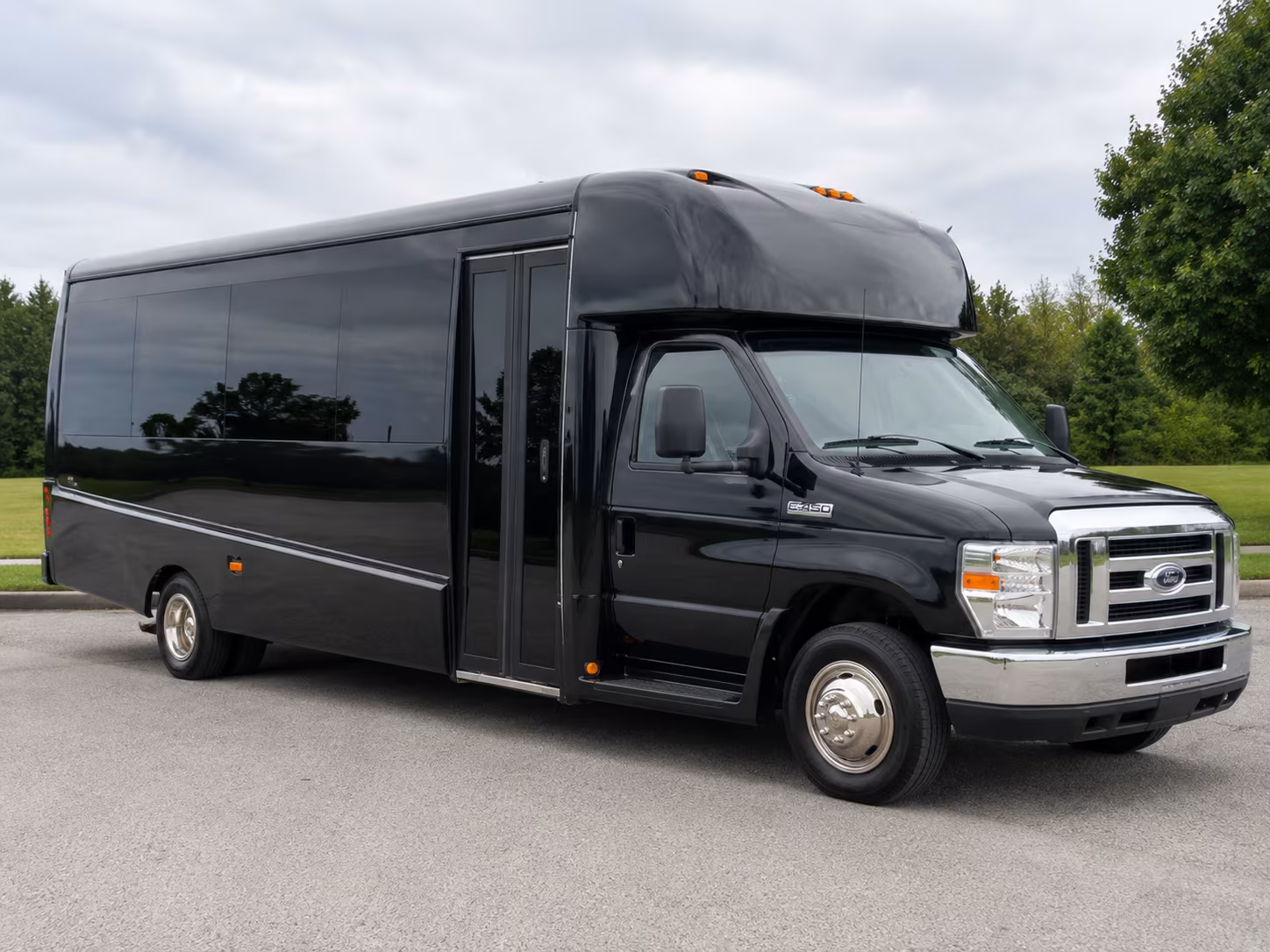 secure transportation for your next church or religious group 2