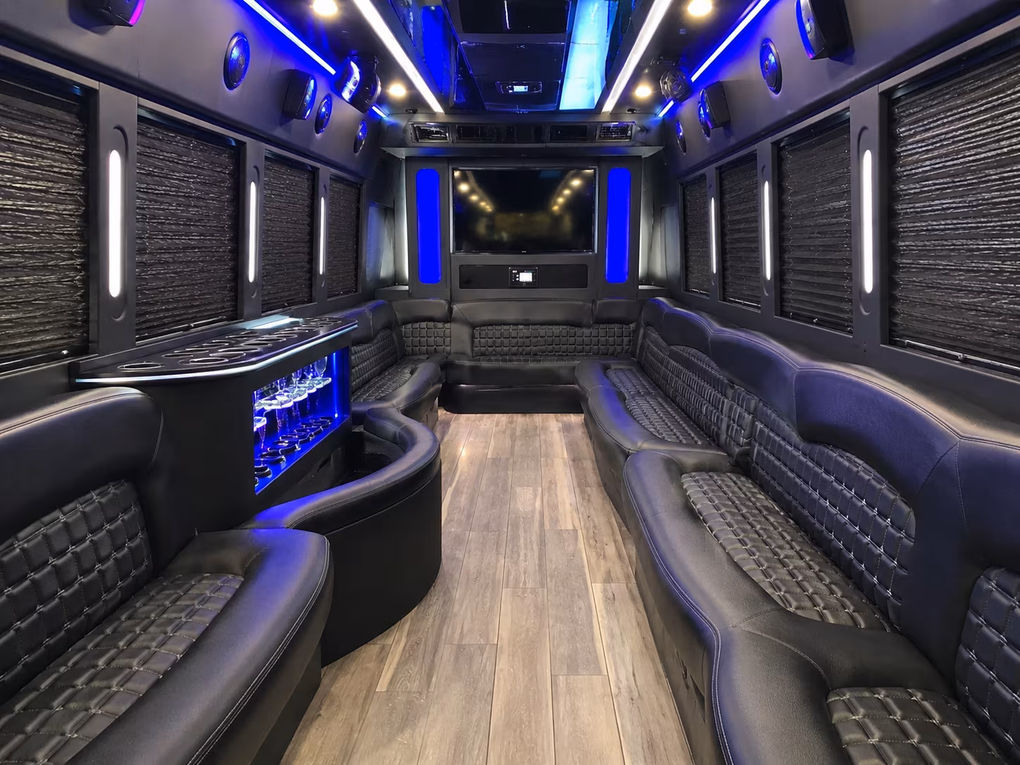 shuttle buses to the mann center for the performing arts shows